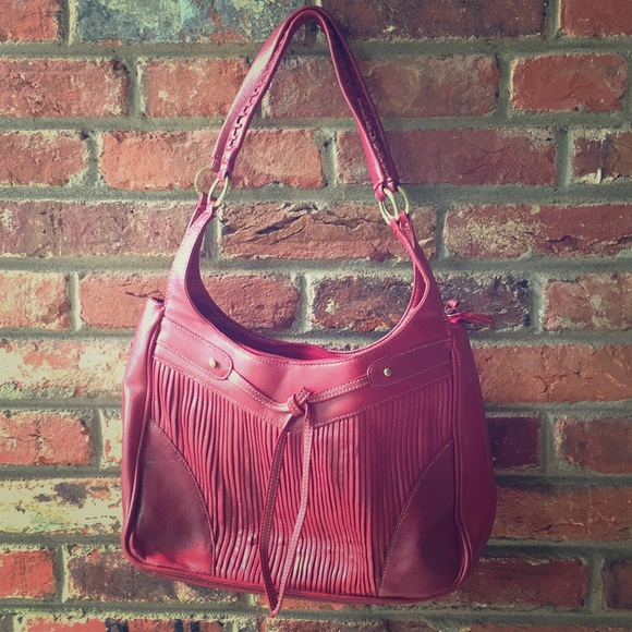 Kenneth Cole red leather handbag - Picture 1 of 5